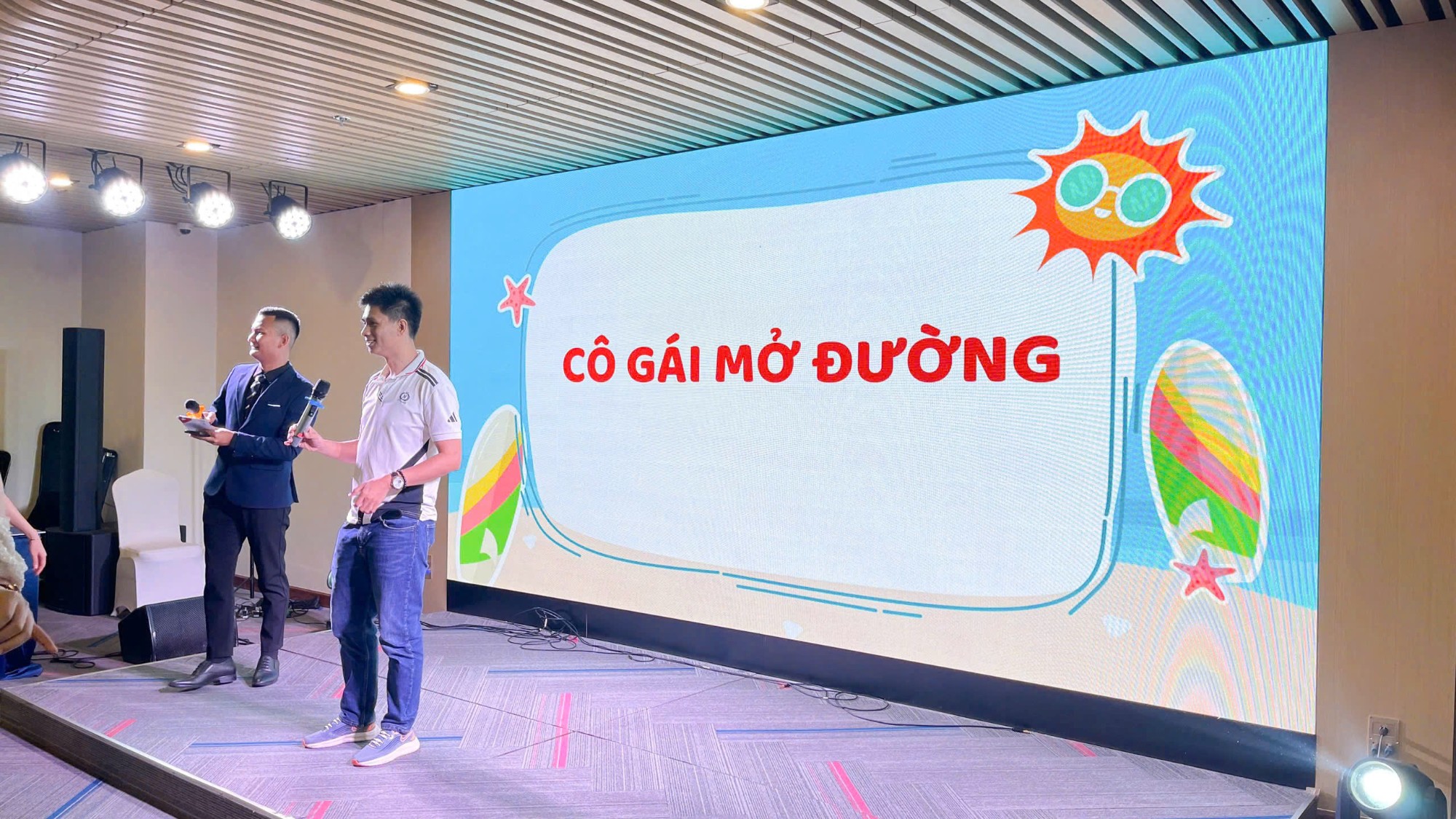 z6973128321249 ce56ecc2a9be81e59c8166d32c1d1926